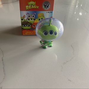 Mini Funko Pop Alien Remix Pixiar